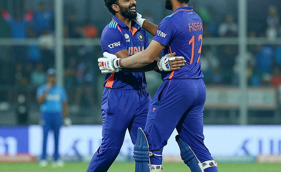 বিপিএল নিলামে তারকা নয়, ঝুঁকি বিক্রি হয় — দাম দেয় বাংলাদেশের পাইপলাইন বিপিএল নিলামে তারকা নয়, ঝুঁকি বিক্রি হয় — দাম দেয় বাংলাদেশের পাইপলাইন